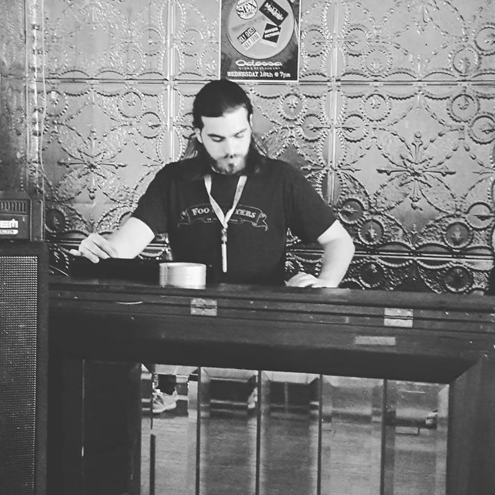 Sylvain Brisset Soundengineer on MiX Course Charity Gig